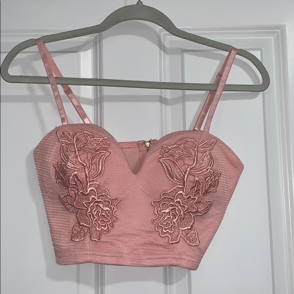 New crop top